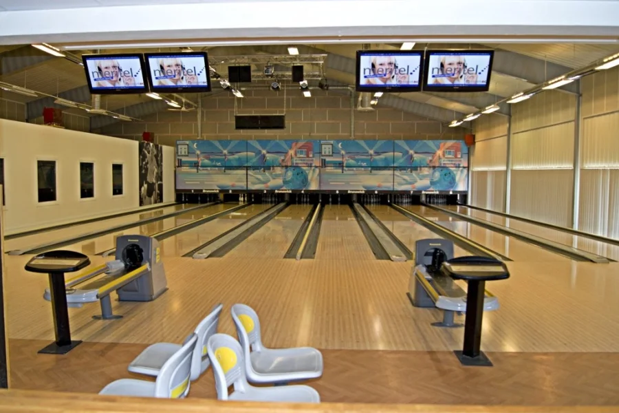 Marks Bowling
