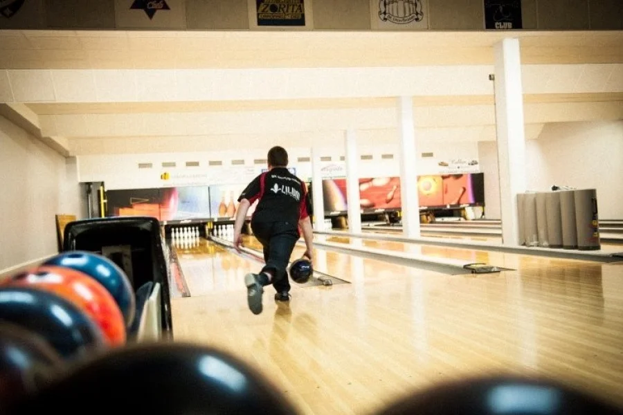 Sporthallens Bowling