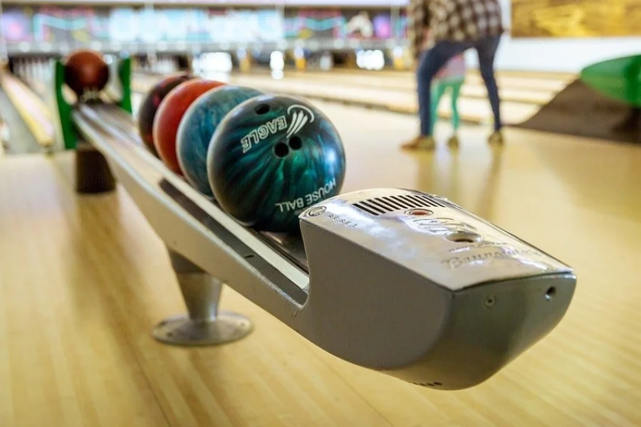 Strike & Co