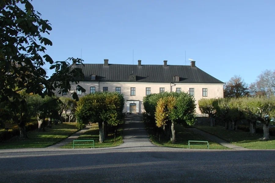 Grönsöö Slott