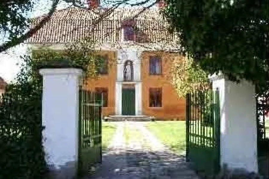 Katthamra Gård
