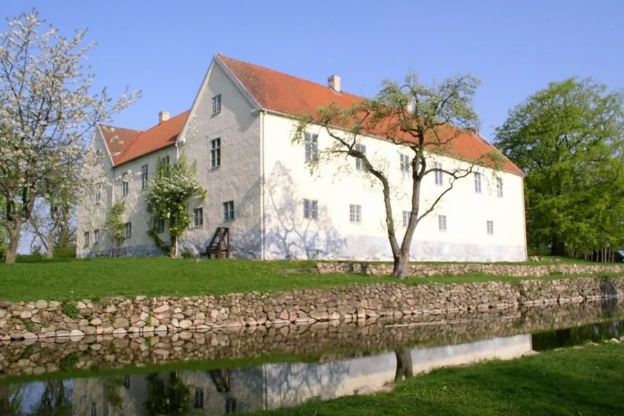Tomarps Kungsgård