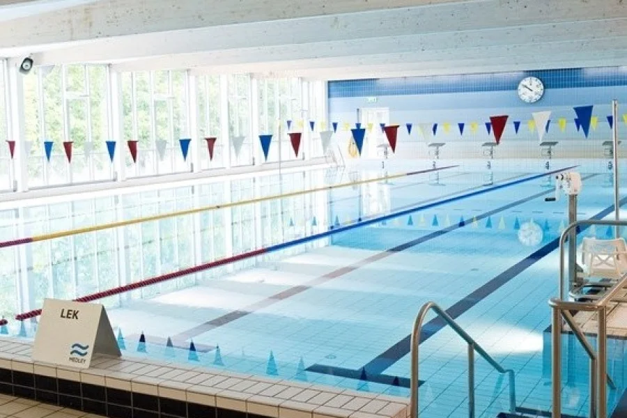 Nacka simhall