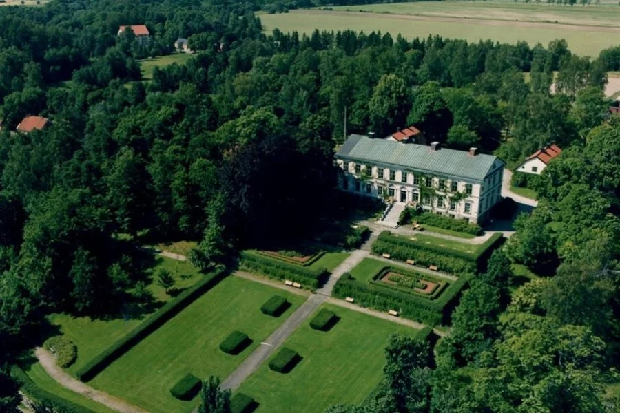 Karlslunds Herrgård