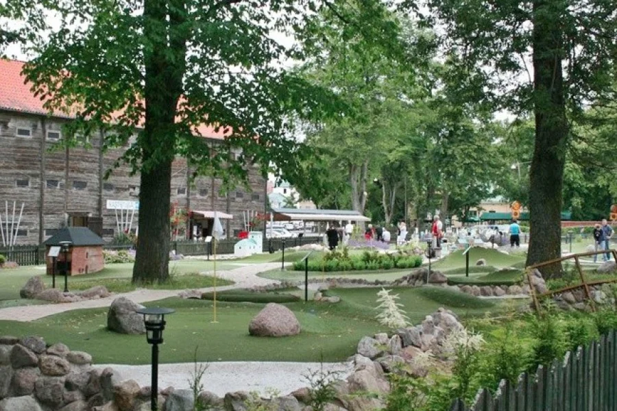 Slottsvallen Äventyrsgolf
