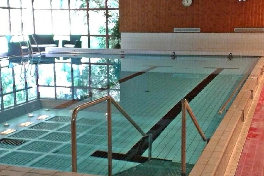 Badhuset Böljan