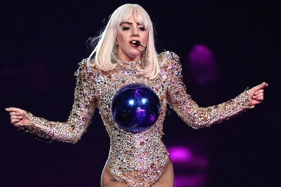 Lady Gaga till Sverige