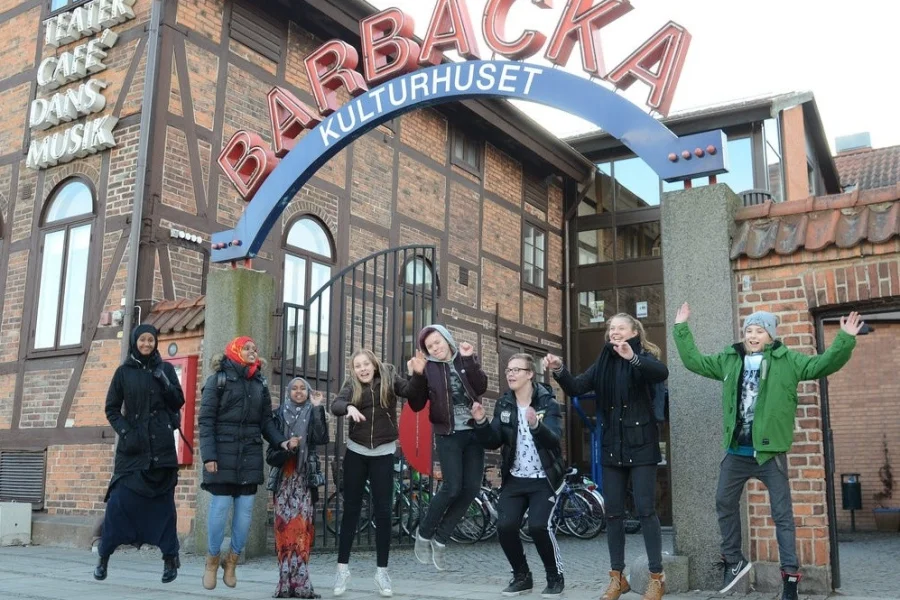 Skräckteater, hiphop och podradio på Kulturhuset