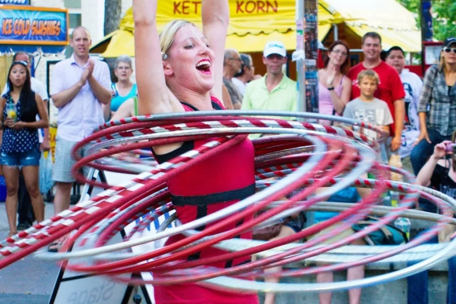 Cirkuskonster på Stortorget