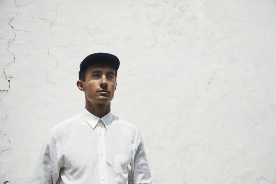 Daniel Adams-Ray i ny kostym - kommer till Furuvik och Gröna Lund