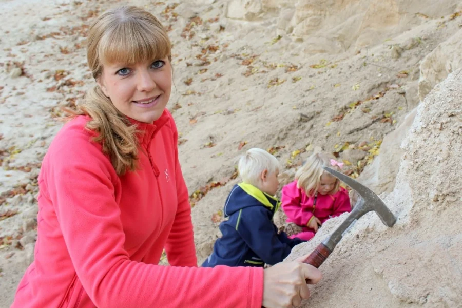 Dinosauriejakt och fossilsök på Geologins Dag