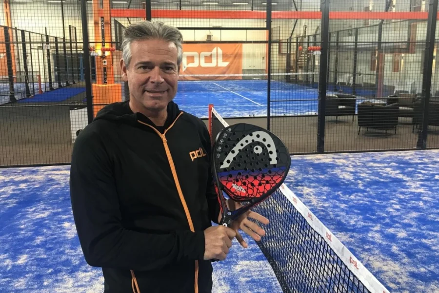 Det råder padelfeber i vår stad. Trollhättan.com har besökt nya PDL Center och snackat med ansvariga Robert Kulcar inför den stundande invigningen.