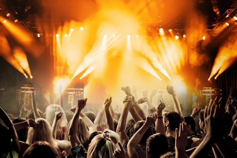 Stor studentfest på Villa Strömpis