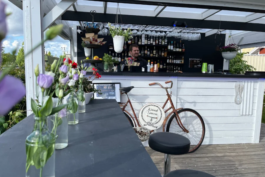 Livemusik och uteservering på Kanalrestaurangen