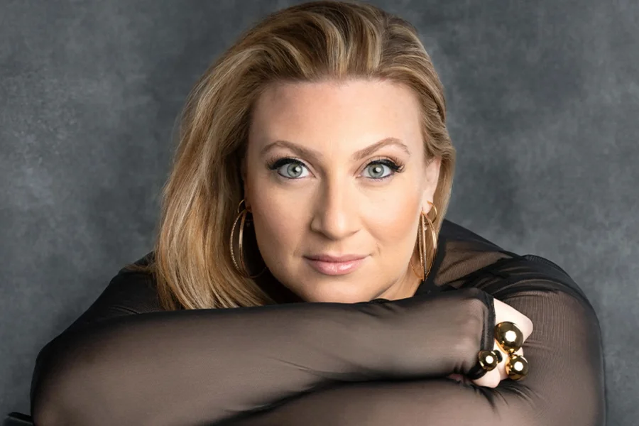 Sarah Dawn Finer