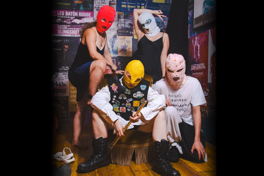 Pussy Riot – Riot Days
