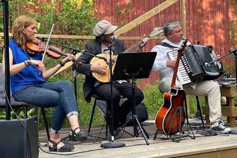 The Waltzing Matildas