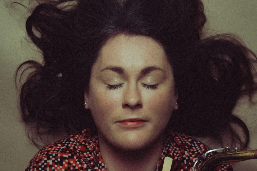 Elin Forkelid plays for Trane