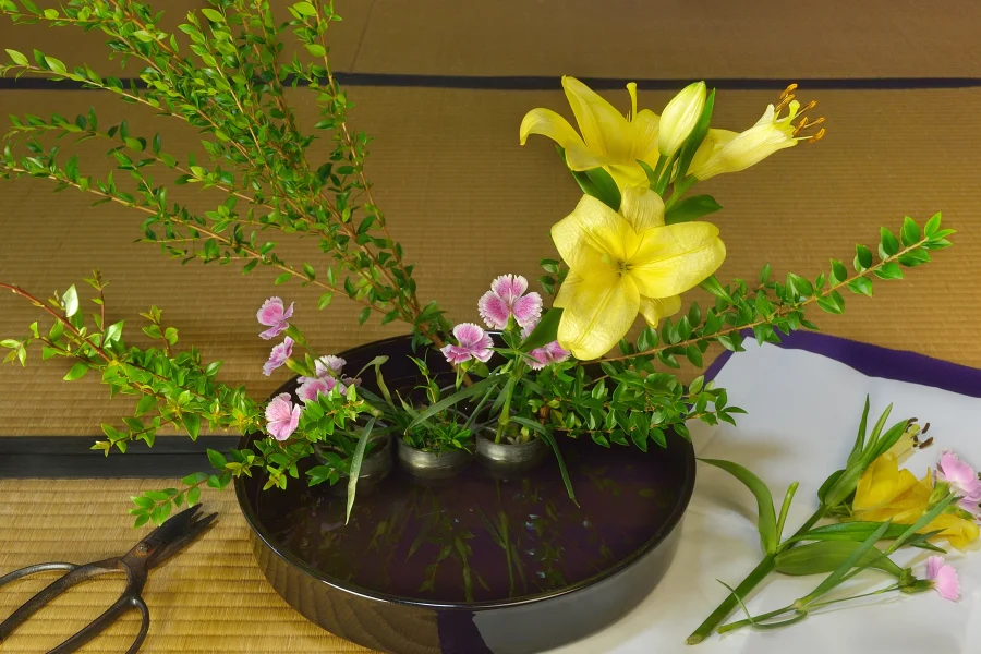 Ikebana: Kinro Kansha no Hi