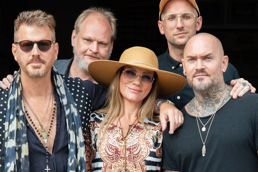 Jenny Blue & The Tombstone Shadows