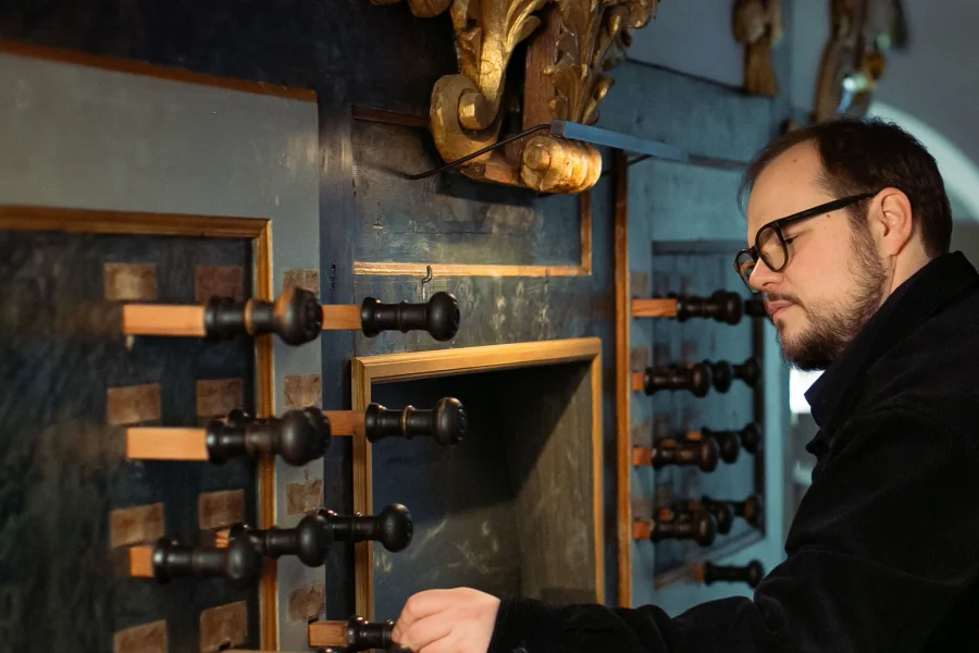 Orgelkonsert – Lukas Arvidsson vid Cahmanorgeln
