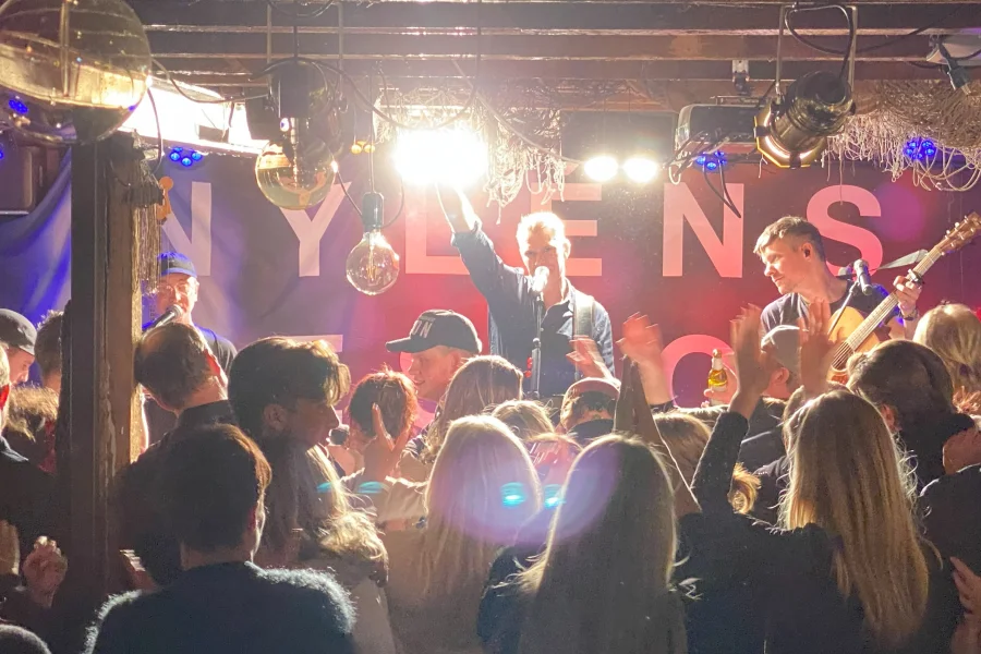 Juldagen med Nyléns festorkester