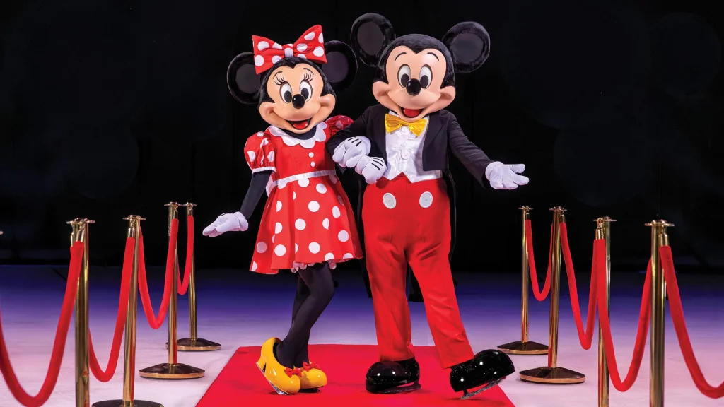 Disney On Ice presenterar Spotlight Magic!