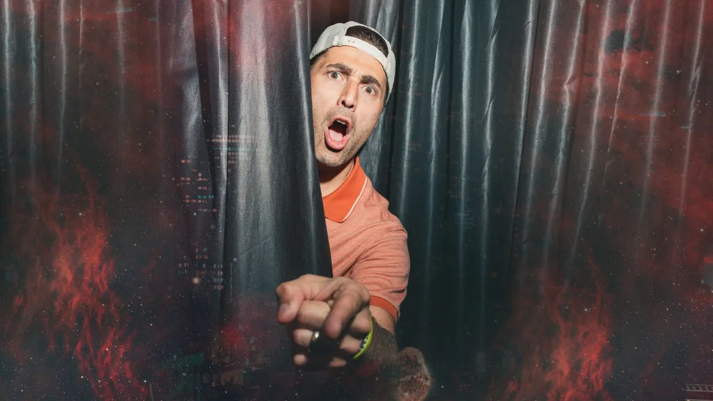 New York Comedy Festival presenterar: Adam Ray
