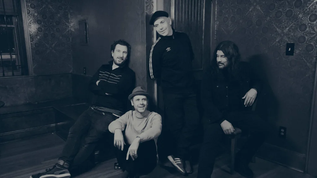 THE BOUNCING SOULS – Born To Be-turnén med The Suicide Machines
