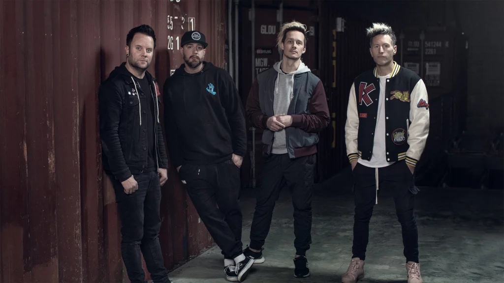 Story Of The Year & Silverstein: CAMP SCREAMO-turnén