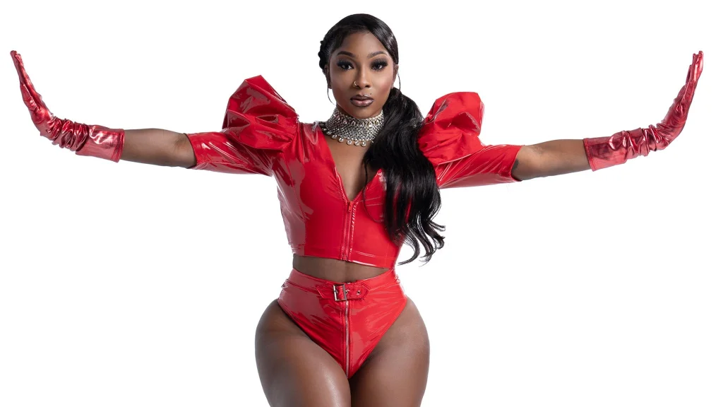Patrice Roberts – I Am Woman