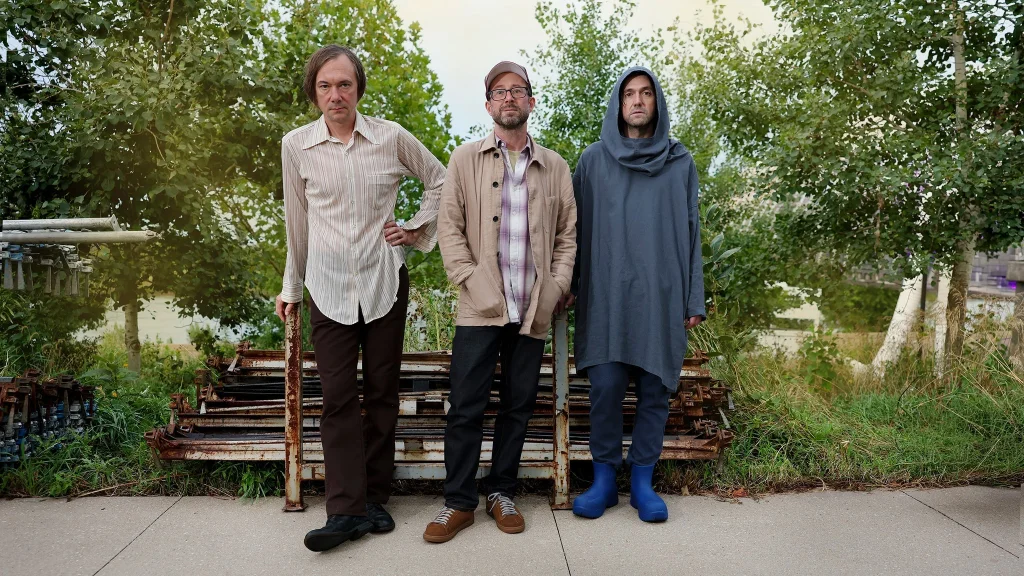 Bright Eyes framför Wide Awake och Digital Ash