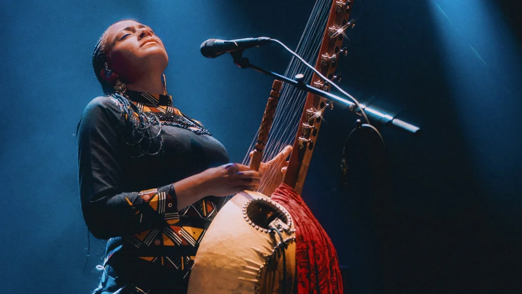 Sona Jobarteh – presenteras av World Music Institute