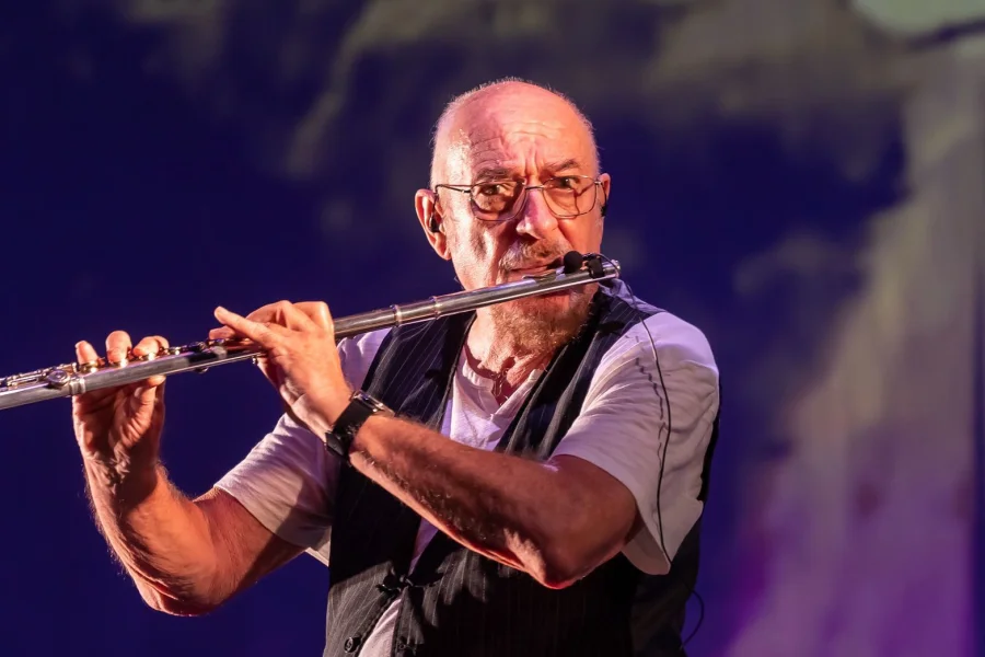 Jethro Tull – The Curiosity Tour