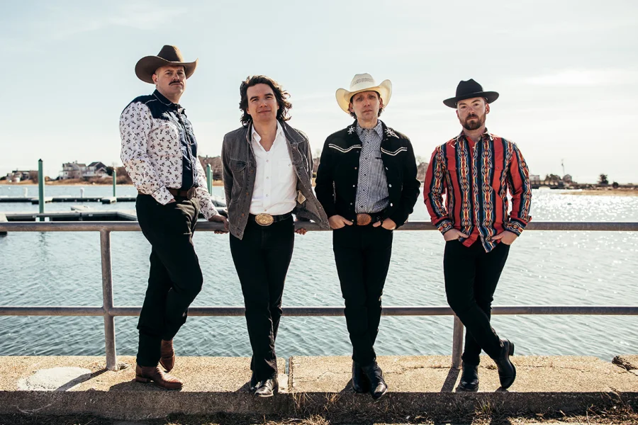 Ward Hayden & The Outliers