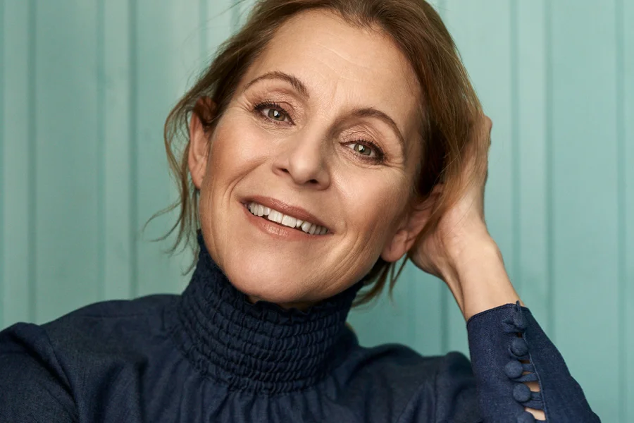 Helen Sjöholm