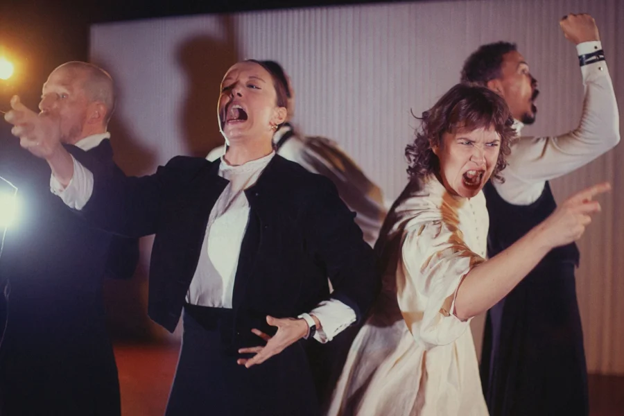 Bobbi Lo – Kolonisterna