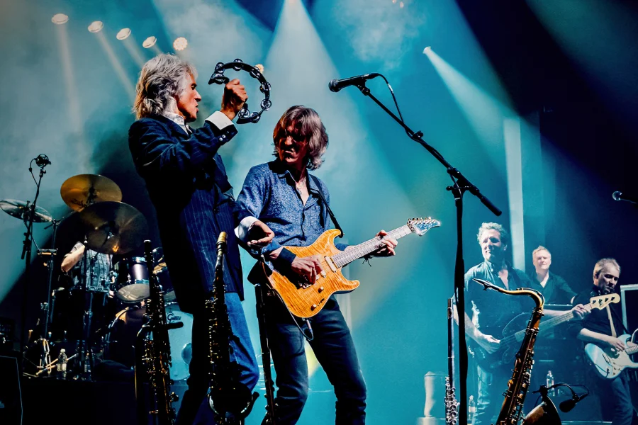 The Dire Straits Experience