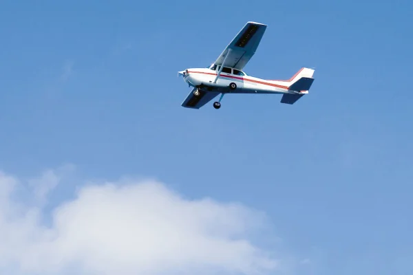 Provflyg