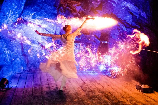 Valborg i Adventuremine barn