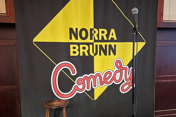 norra brunn stand up