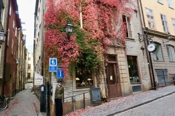 Gamla stan med sina spännande smala grändvägar.
