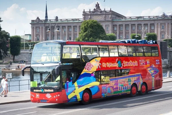Biljett till hoppa på hoppa av-buss och -båt i Stockholm