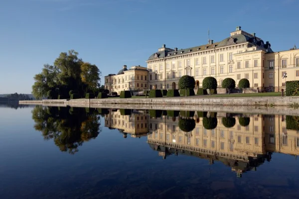 Privat VIP Stockholm Tour – Drottningholm & Gripsholms slott