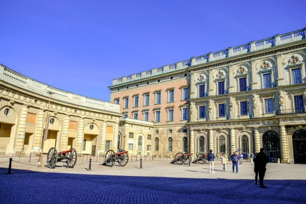 Stockholm Power, slott och kungliga hemligheter