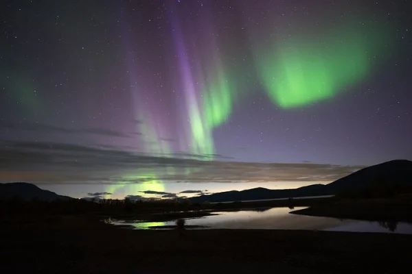 Aurora över Torne älv