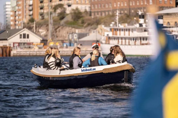 Göteborgs stadskärna: Elektrisk båttur med självkörning