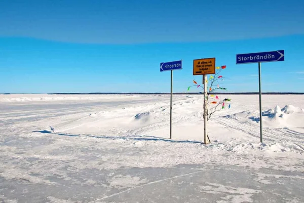 Isvägstur – Utforska Luleå skärgård med bil
