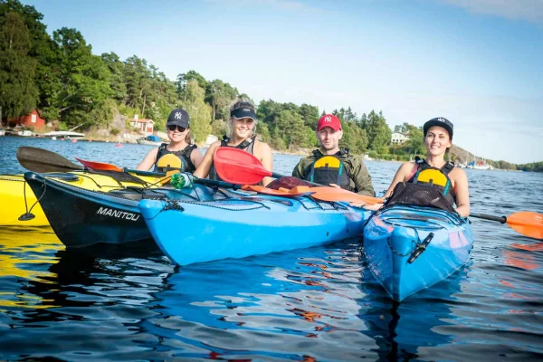 Stockholm: Kajakäventyr i skärgården + lunch och upphämtning i staden