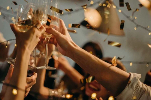 Stockholm: Pubrunda på nyårsafton, gratis shots och klubbinträde